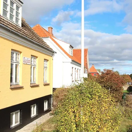 Villa Rsdale With Sea View And Lots Of Space Svaneke