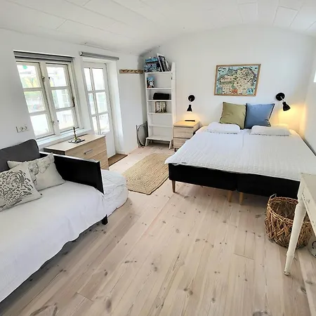 ヴィラ Summer House In Arsdale With A Beautiful Sea View *
